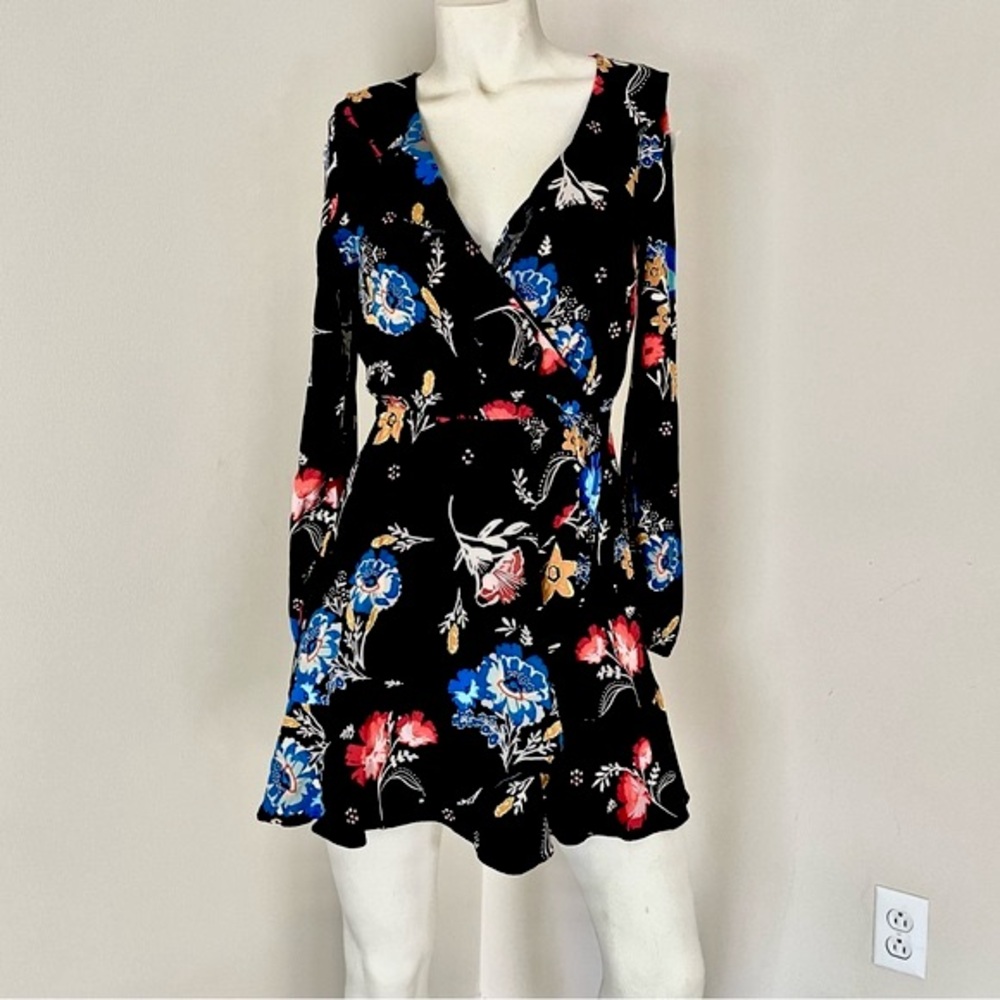 NEW Express floral faux wrap long sleeved dress